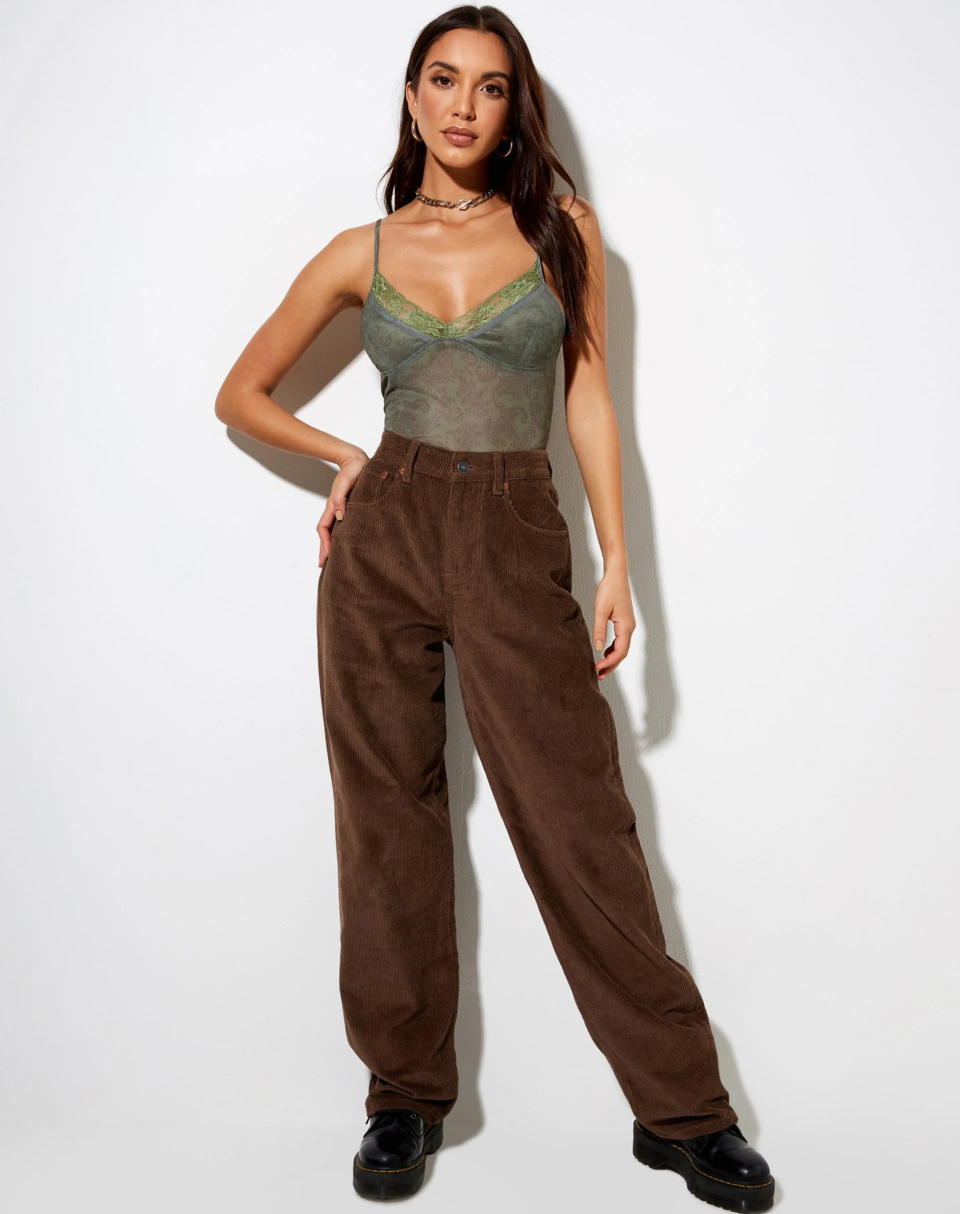Yenika Crop Top in Mono Paisley Grün - Image 3