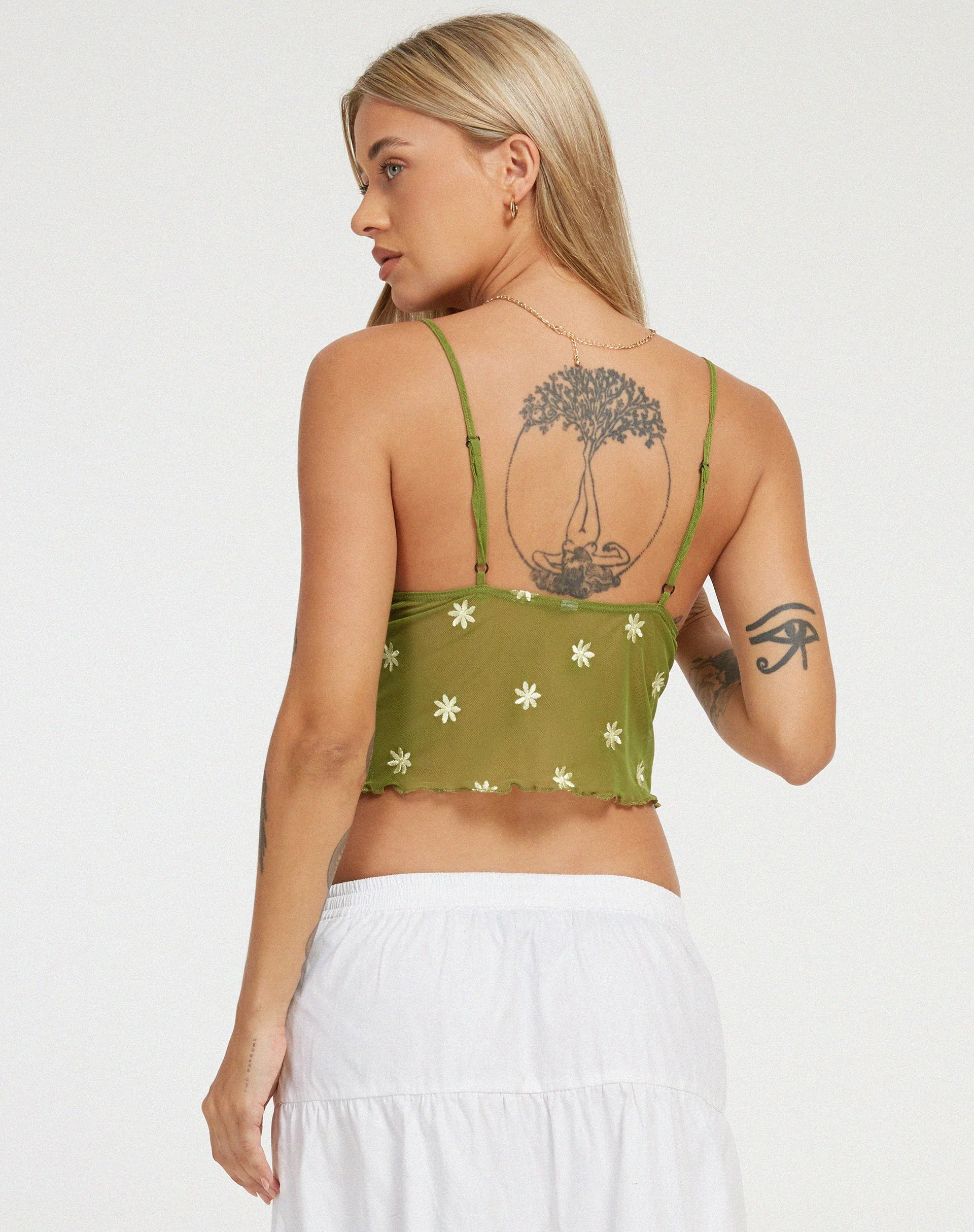 Yenika Cami Top in Moosgrün Custard Daisy Embro - Image 2