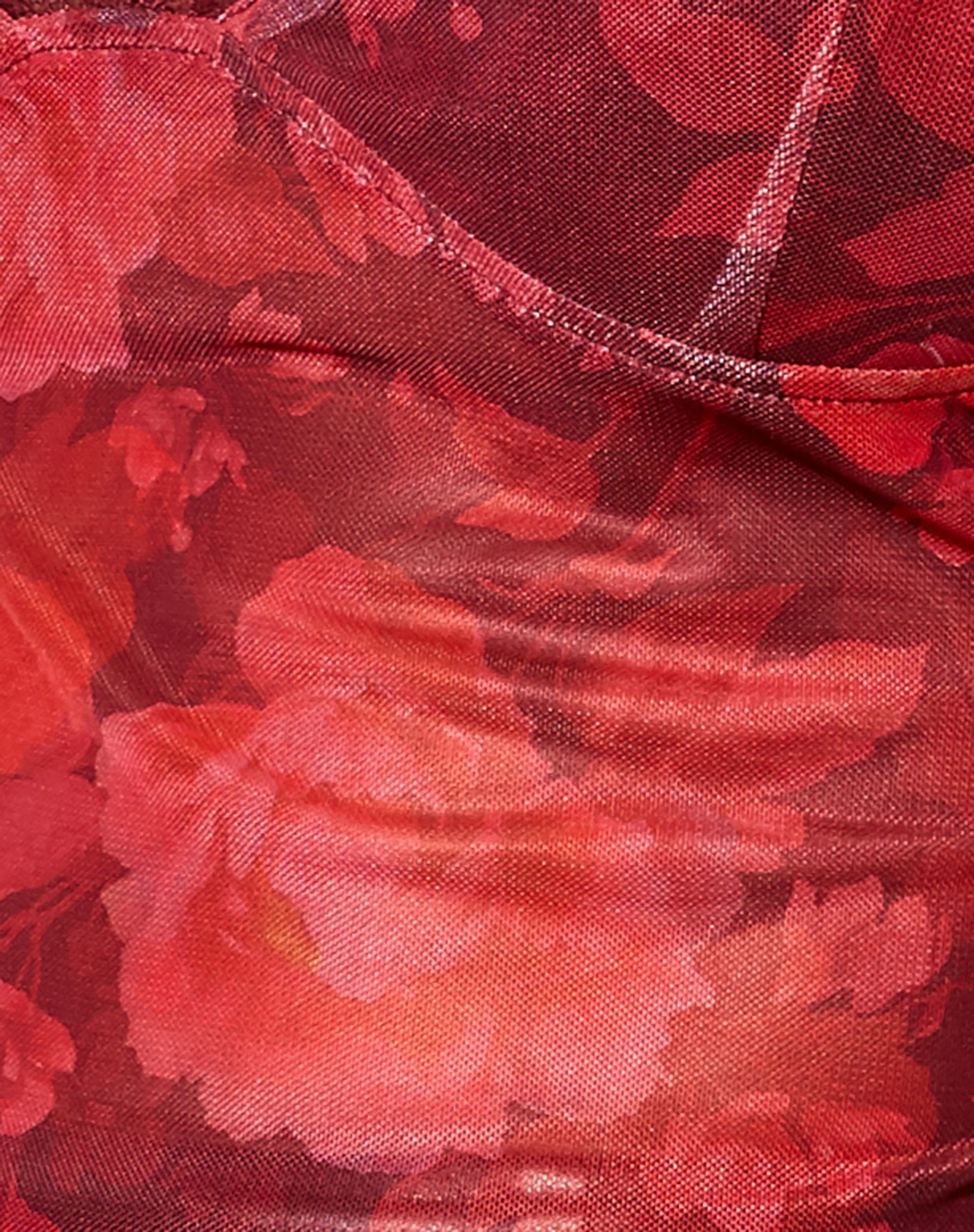 Yenika Crop-Top in Rough Rose Burgundy - Image 5