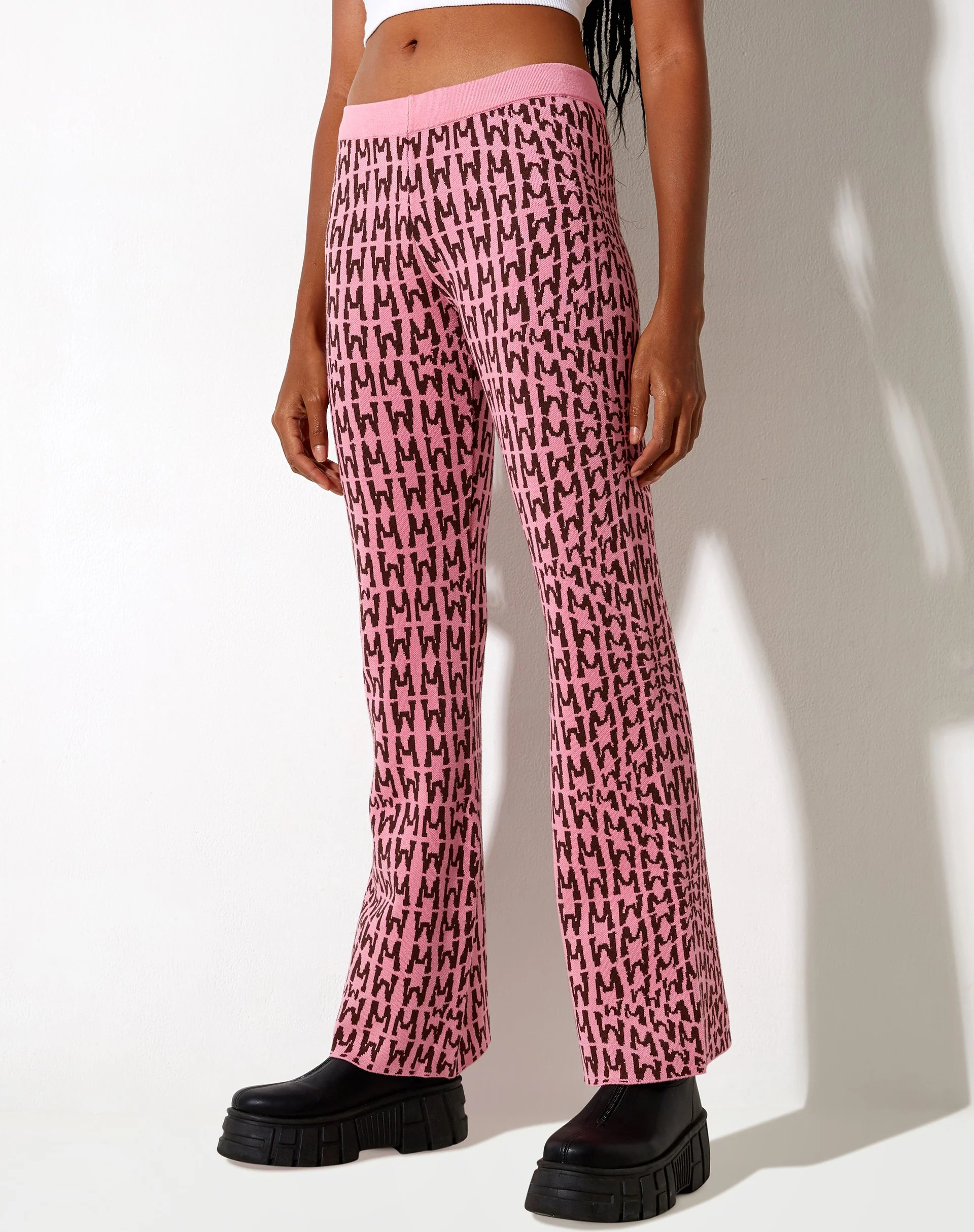 Yunia-Hose in Wavey M Rosa - Image 3