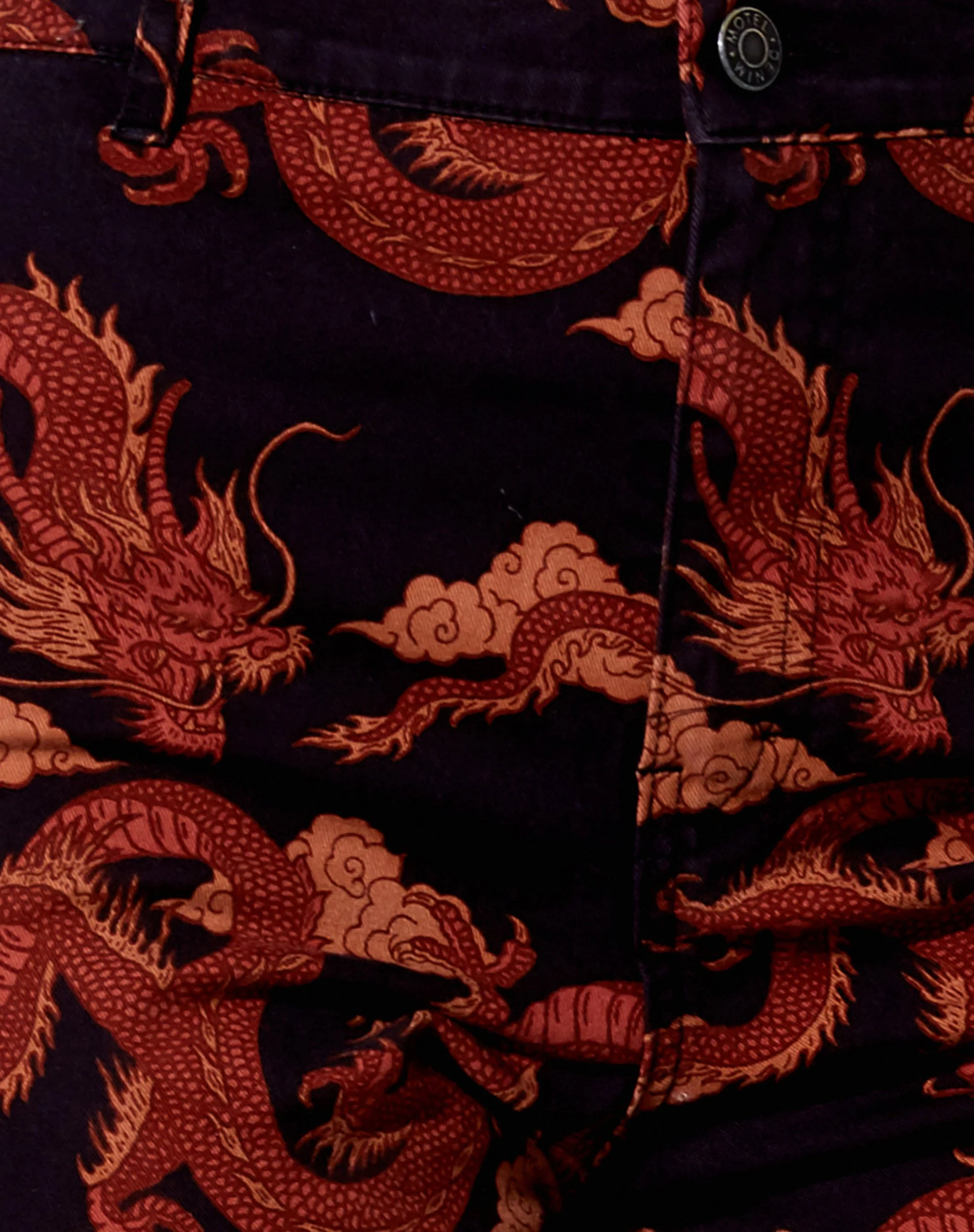 Zoven Schlaghose in Tonal Dragon Orange - Image 7